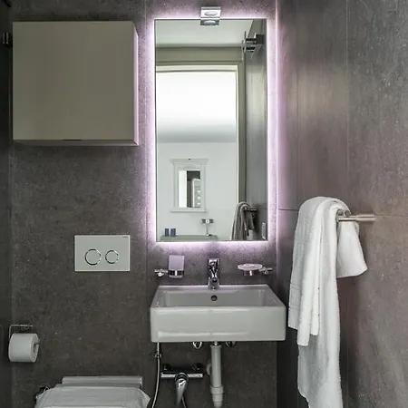 Nicolette - By Lovecomo Prázdninový dům Menaggio